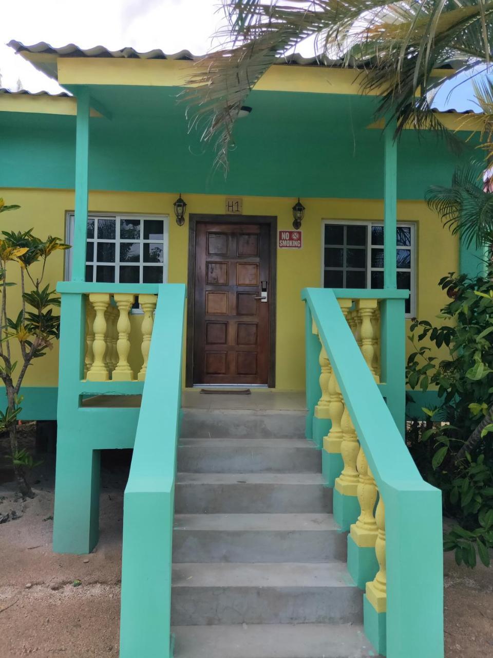 Sunshine View Hotel And Restaurant Corozal Dış mekan fotoğraf